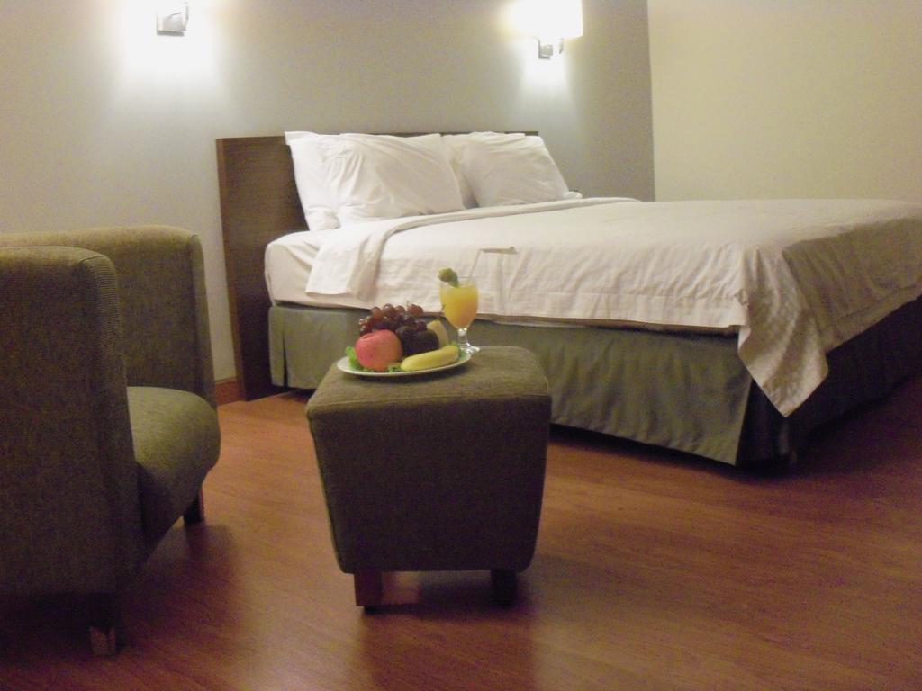 Hotel Naval Bandung Rum bild