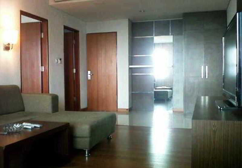 Hotel Naval Bandung Exteriör bild